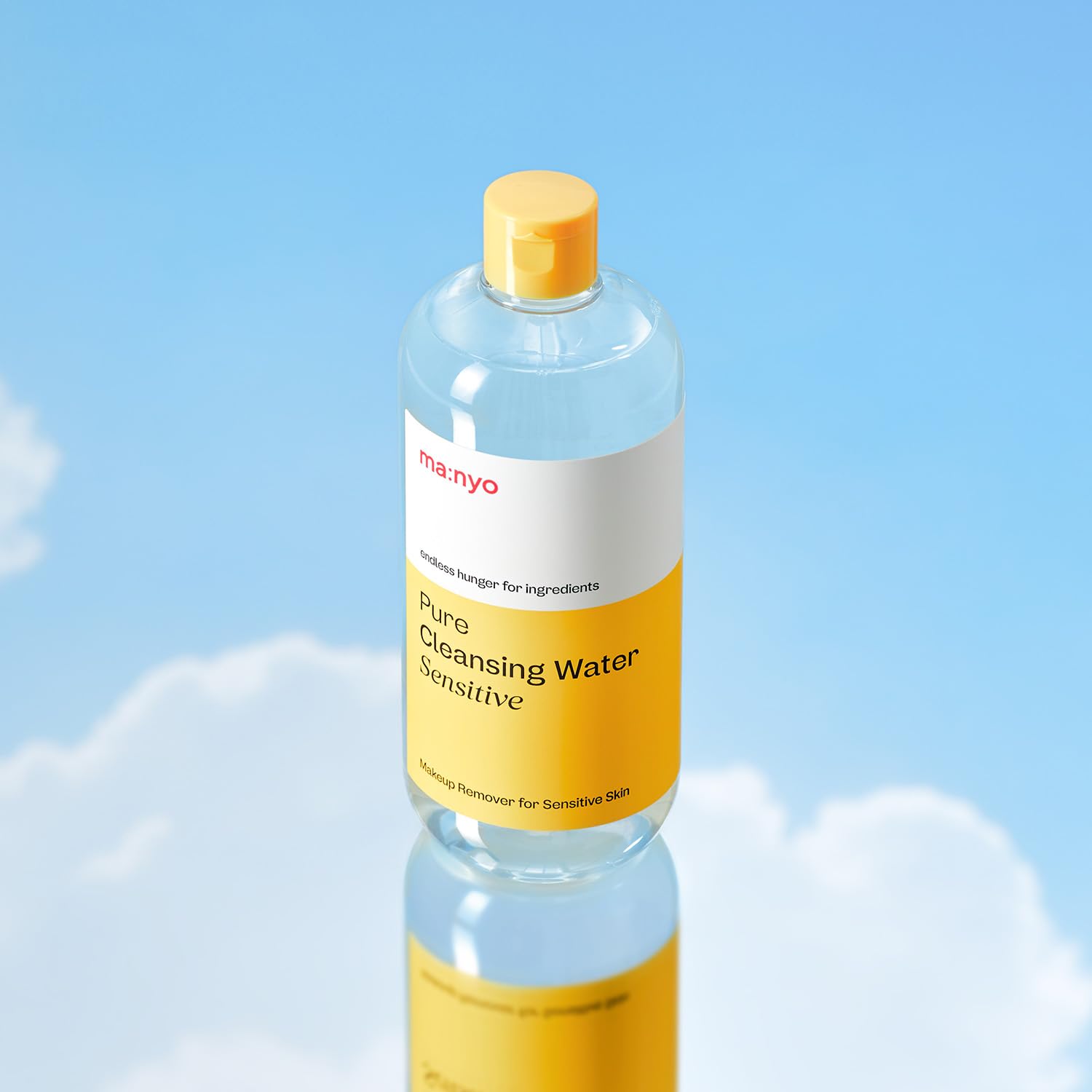 ma:nyo Pure Cleansing Water Sensitive