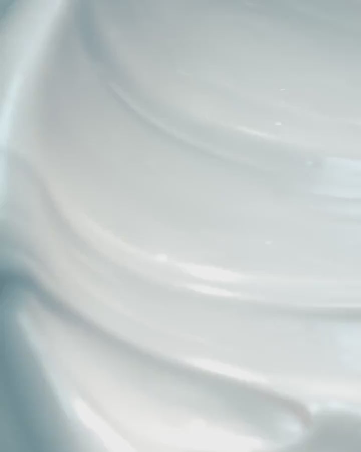 La Mer's The Moisturizing Soft Cream